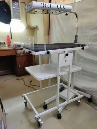 LED Phototherapy Stand With Trolley LED Phototherapy Stand With Trolley